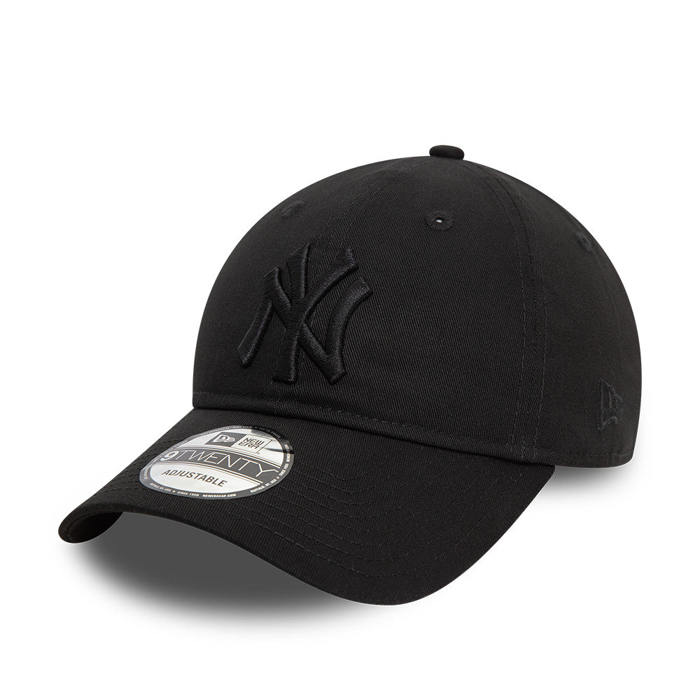 New York Yankees Black League Essential 9Twenty Cap