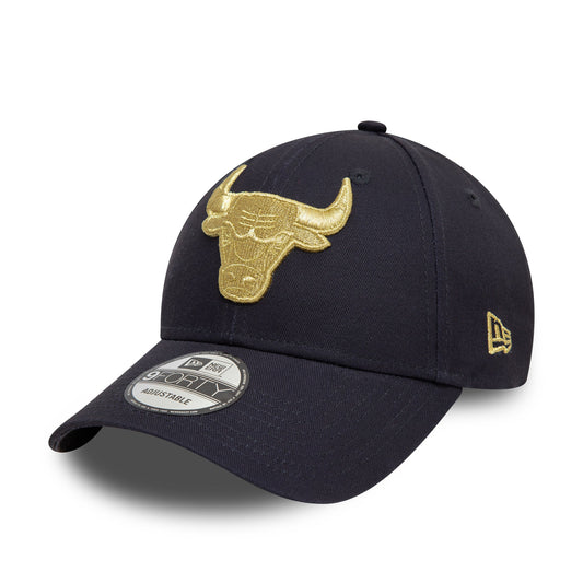 Chicago Bulls Metallic Logo 9Forty Adjustable Cap