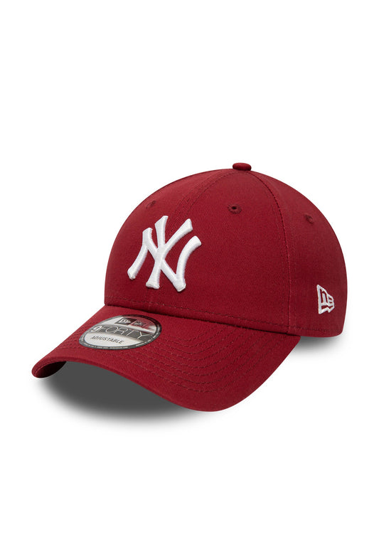 New York Yankees Dark Red Essential 9Forty Adjustable Cap